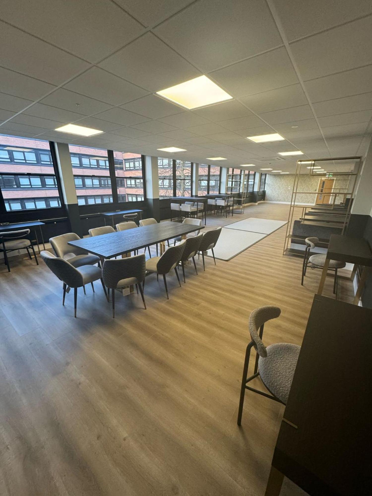 Modern Studio Apartment In East Grinstead Kültér fotó