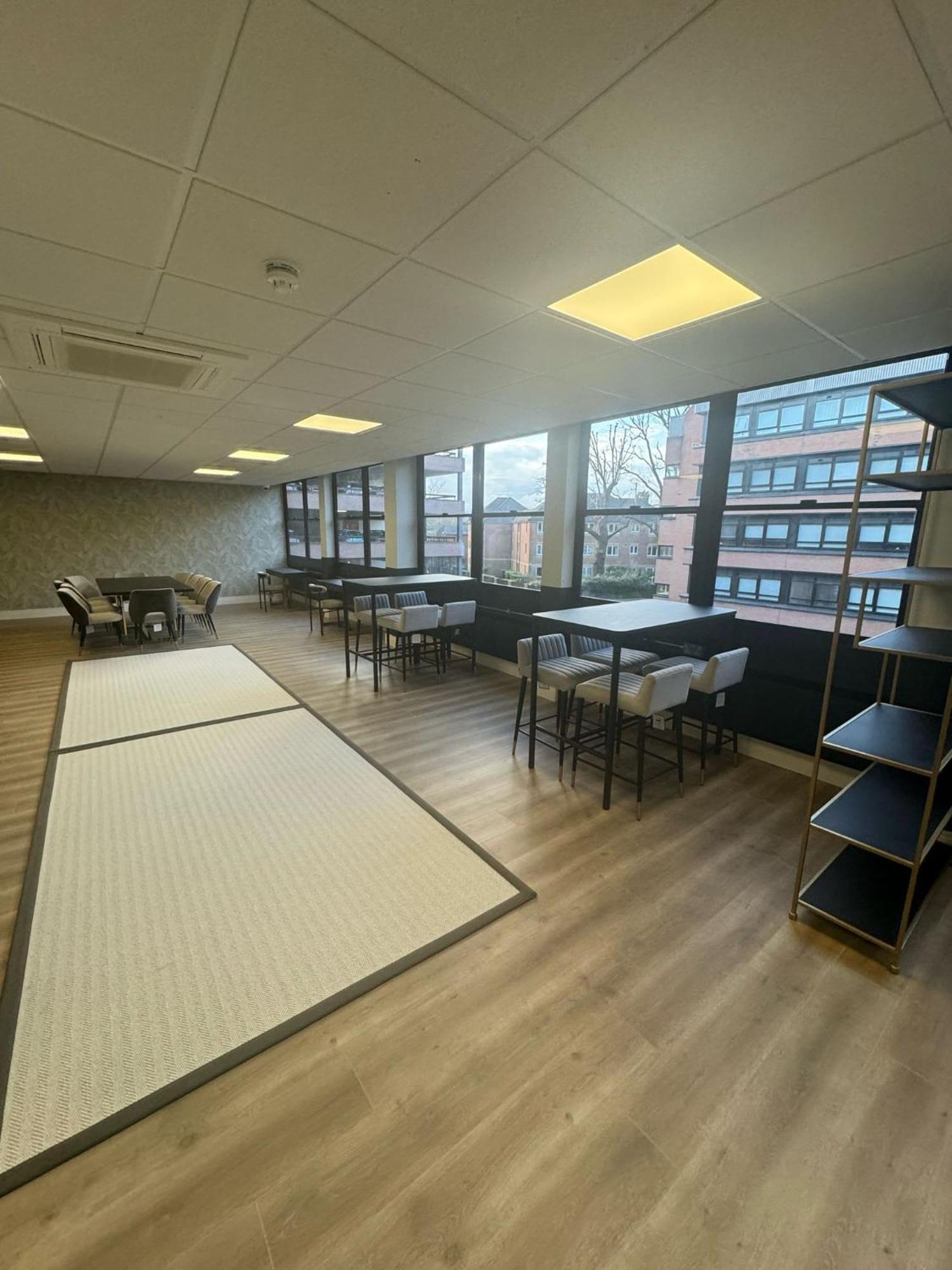 Modern Studio Apartment In East Grinstead Kültér fotó